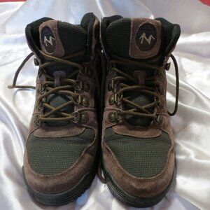 Vintage Nevados women's hiking boots